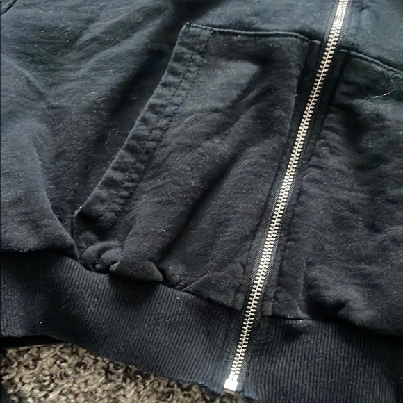 SHEIN Black Cropped Hoodie - Picture 3 of 7